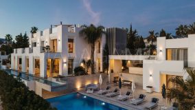 Villa zu verkaufen in Nueva Andalucia, Marbella