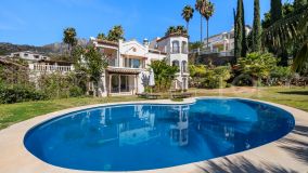 Villa with Panoramic Sea View, Cascada de Camojan, Marbella
