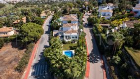 Wonderfully Located Villa in Nueva Andalucia Golf Valley, Marbella