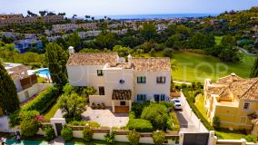 Marvellous Frontline Golf Villa in La Quinta, Benahavis