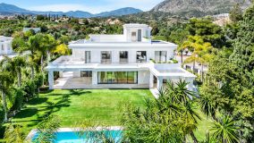 Villa for sale in Las Lomas del Marbella Club, Marbella Golden Mile