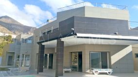Villa en venta en Hacienda San Fernando, Benalmadena
