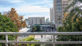 Piso en venta en La Carihuela, Torremolinos