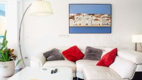 Piso en venta en La Carihuela, Torremolinos