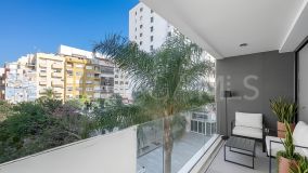 Apartment for sale in Estepona Town