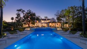 Villa for sale in Nueva Andalucia, Marbella