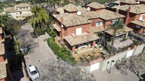 Villa Pareada en venta en Santa Clara, Marbella Este