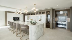 Villa for sale in Benahavis