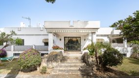 Villa for sale in Nagüeles, Marbella Golden Mile