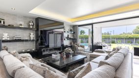 Villa for sale in Altos de Puente Romano, Marbella Golden Mile