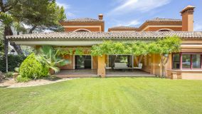 Villa for sale in Altos Reales, Marbella Golden Mile