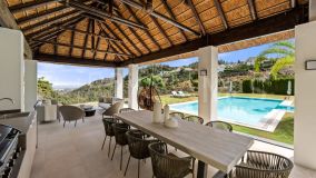 Villa for sale in El Madroñal, Benahavis