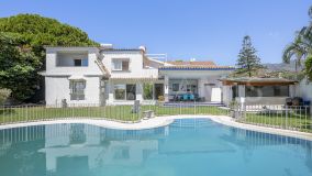 Villa for sale in El Mirador, Marbella City