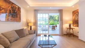 Apartamento Planta Baja en venta en Puente Romano, Marbella Golden Mile