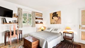 Villa for sale in Benahavis