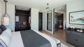 Atico duplex con 3 dormitorios en venta en Marina Puente Romano