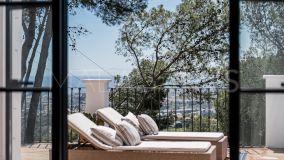Villa for sale in El Madroñal, Benahavis