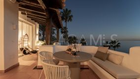 Atico en venta en Alcazaba Beach, Estepona Este