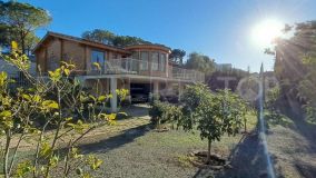 Se vende villa en Elviria