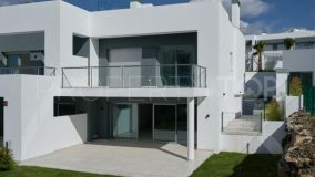 Wonderful semi-detached villa Guadalmina Alta