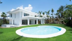 Luxury Villa on the Prestigious Golden Mile