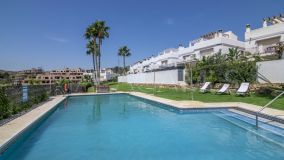 Chalet for sale in Estepona Golf, Estepona West