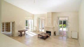 Chalet for sale in Alcazaba Beach, Estepona Öst