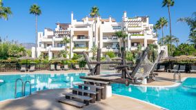 Penthouse for sale in New Golden Mile, Estepona East