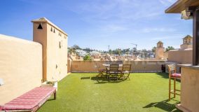 Penthouse for sale in Nueva Atalaya, Estepona East