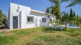 Chalet zu verkaufen in Estepona