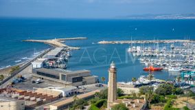 Apartment for sale in Estepona