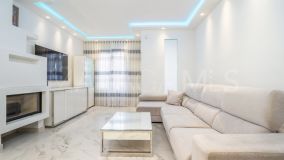 Chalet zu verkaufen in Estepona