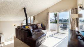 Chalet for sale in Bahia Dorada, Estepona Väst