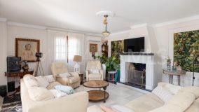 Chalet for sale in Don Pedro, Estepona Väst