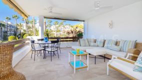 Apartment for sale in Selwo, Estepona East