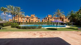 Apartment for sale in El Paraiso, Estepona East