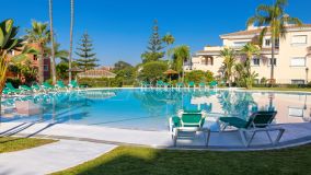 Apartamento en venta en Costalita, Estepona Este
