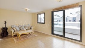 Apartment for sale in Estepona