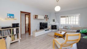 Chalet for sale in Estepona