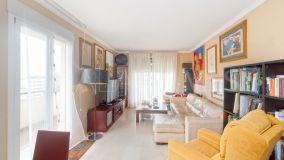 Lägenhet for sale in Estepona Puerto, Estepona Stad