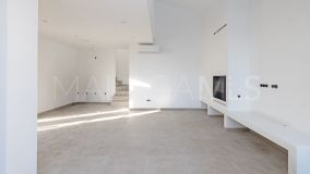 Chalet for sale in Bahia Dorada, Estepona Väst