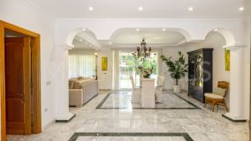 Chalet for sale in Casasola, Estepona Est