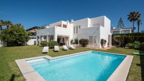 Villa en venta en Marbesa, Marbella Este