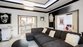 Villa for sale in Huerta Belón, Marbella City