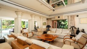 Villa for sale in Nagüeles, Marbella Golden Mile