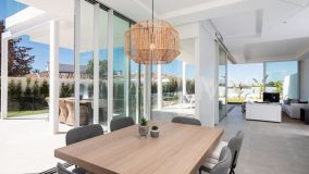 Villa for sale in Xarblanca, Marbella City