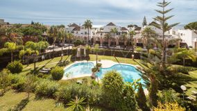 Duplex Penthouse for sale in Elviria Playa, 870,000 €
