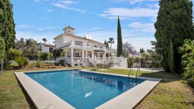 Villa for sale in Valdeolletas, Marbella City