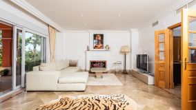 Chalet en venta en Santa Clara, Marbella Este