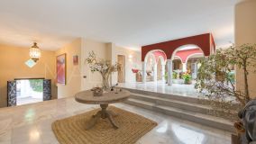 Villa for sale in La Cantera, Marbella City